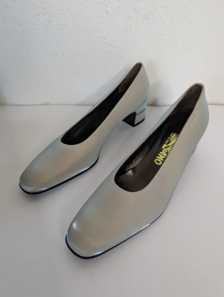 Salvatore‎ Ferragamo Nella Neoprene Nylon Pumps Blue Green Metallic Size 10 Work